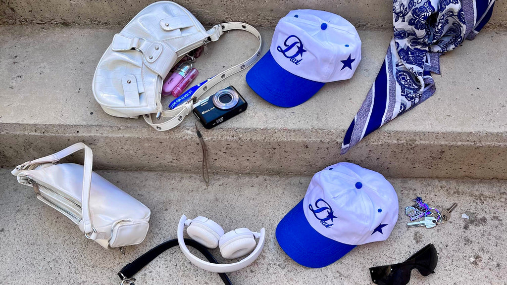GORRA - SOM ESTRELLES - DECAT BRAND 
